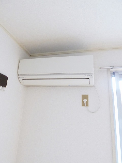 その他設備　エアコン１台付き