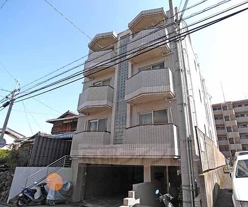 京都市北区紫竹牛若町のマンションの建物外観