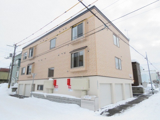 北海道札幌市北区北二十六条西１５（アパート）の賃貸物件の外観