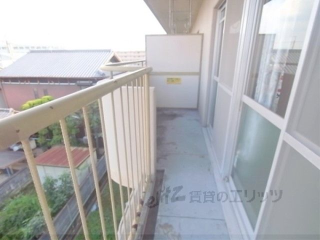 バルコニー　ベランダ