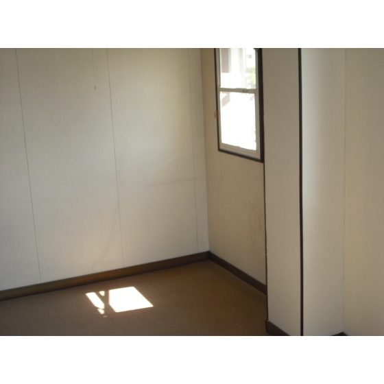 居室・リビング　北洋室