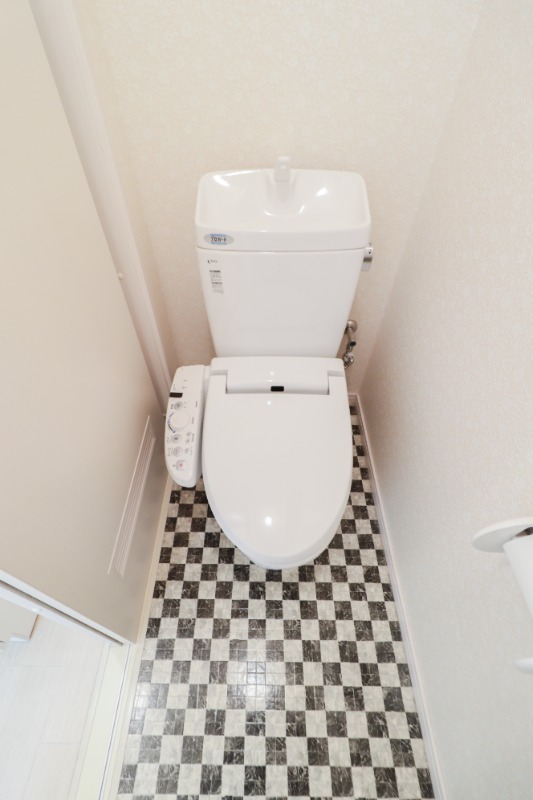 トイレ　図面と現状に相違がある場合には現状を優先