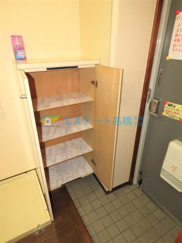 玄関　明るい玄関です