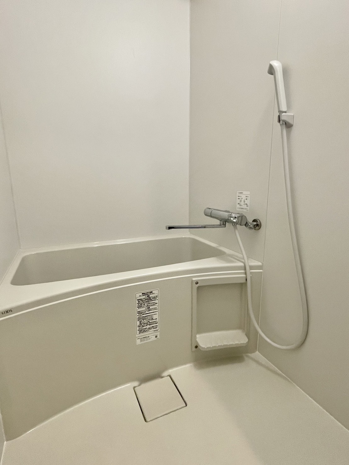 バス・シャワールーム　バス・トイレ別です(^O^)