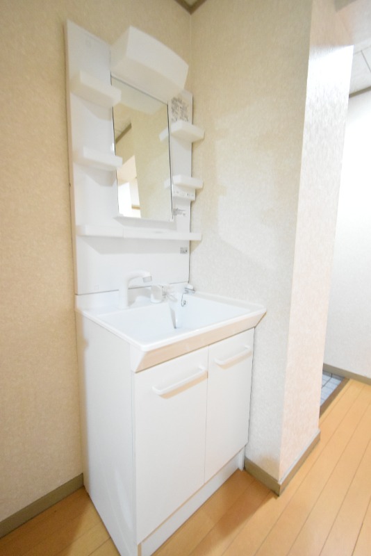 洗面設備　シャンプードレッサー