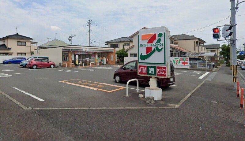 コンビニ　セブンイレブン鹿児島桜ヶ丘6丁目店（コンビニ）まで156m