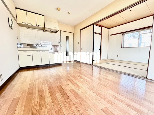 居室・リビング　ダイニング７帖あります。