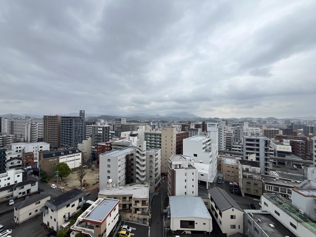 【北九州市小倉北区片野のマンションの眺望】