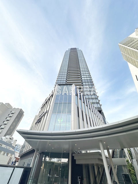 THE YOKOHAMA FRONT TOWER (ザ・ヨコハマフロンの建物外観