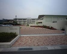 小学校　高砂市立阿弥陀小学校（小学校）まで511m