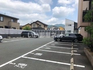 【ボアソルチの駐車場】