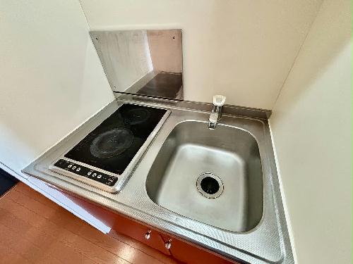 キッチン　設備・仕様は号室により異なる為、現況を優先いたします。