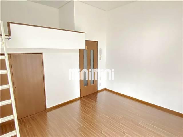 居室・リビング　約７帖の洋室です。