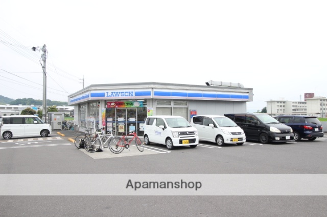 コンビニ　ローソン南国岡豊町中島店（コンビニ）まで2156m