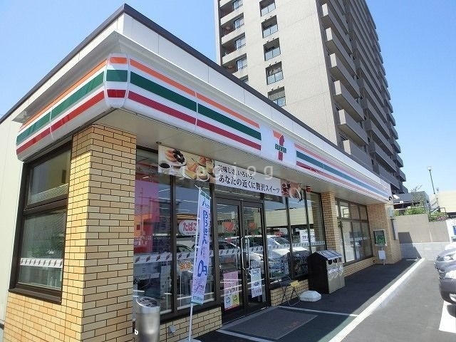 【札幌市手稲区手稲本町一条のアパートのコンビニ】