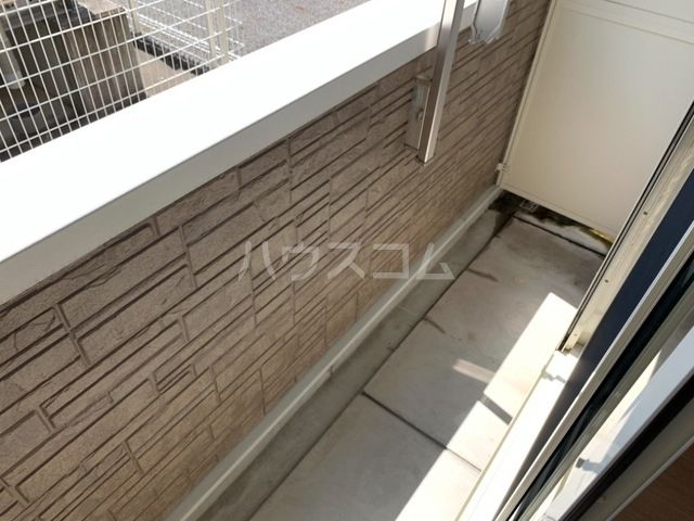 【日進市折戸町のアパートのバルコニー】