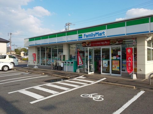 コンビニ　ファミリーマート 森上店（コンビニ）まで649m
