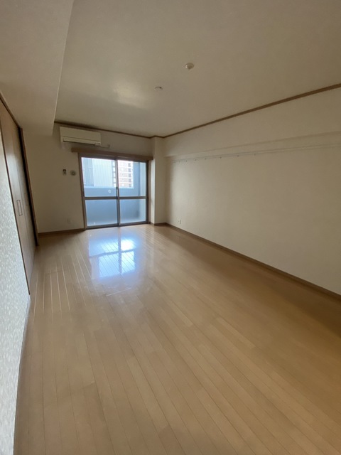 居室・リビング　現状優先になります。