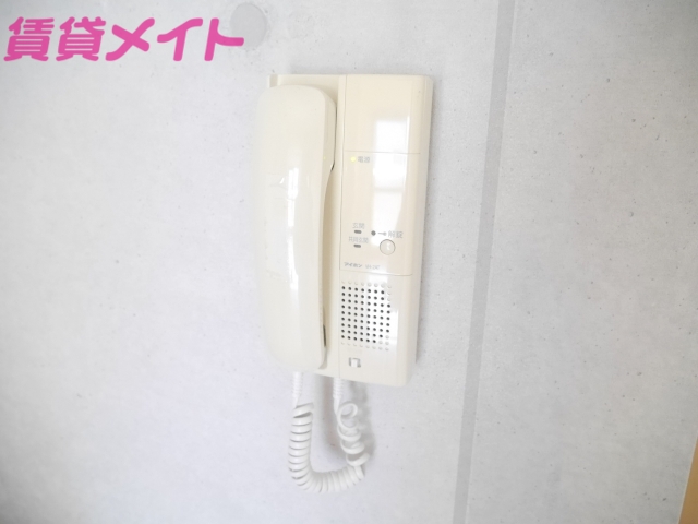 セキュリティ　同型参考写真