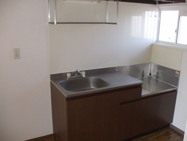 キッチン　別室の参考写真となります。