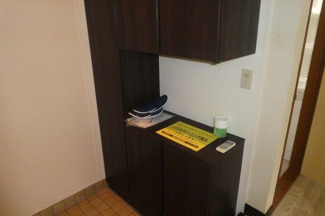 玄関　シューズボックス