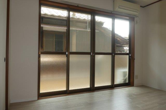 居室・リビング　洋室