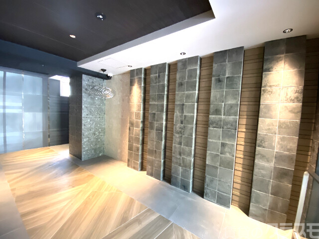 ロビー　共有部分も綺麗です！