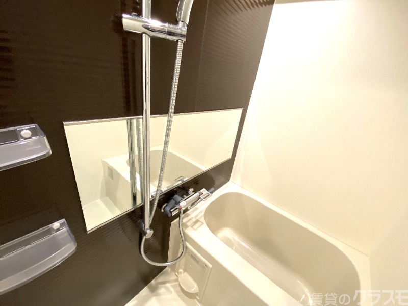 バス・シャワールーム　一日のお疲れをお取りください。