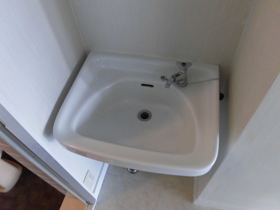 洗面設備　※別部屋の写真です。