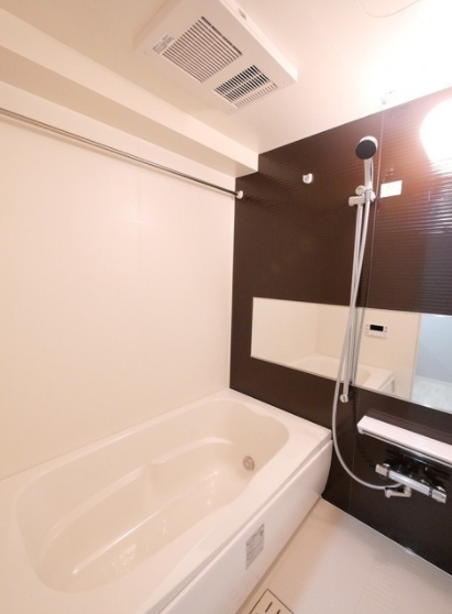 バス・シャワールーム　☆ゆったりくつろげるお風呂☆