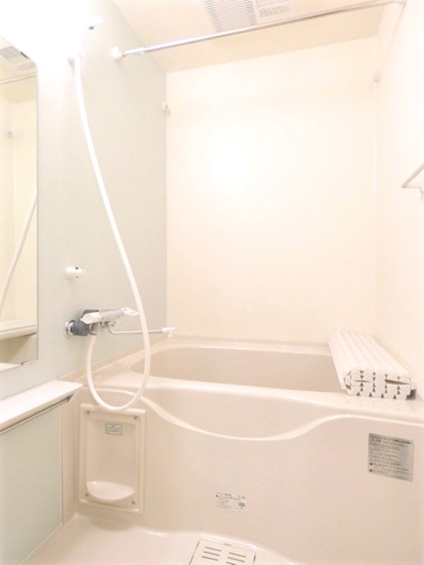 バス・シャワールーム　図面と現状に相違がある場合には現状を優先