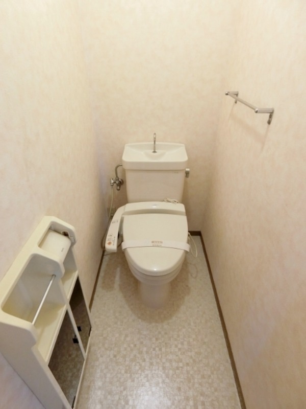 トイレ　図面と現状に相違がある場合には現状を優先