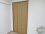 収納　お部屋で一番大きなクローゼットです、どうぞたくさんの衣装を