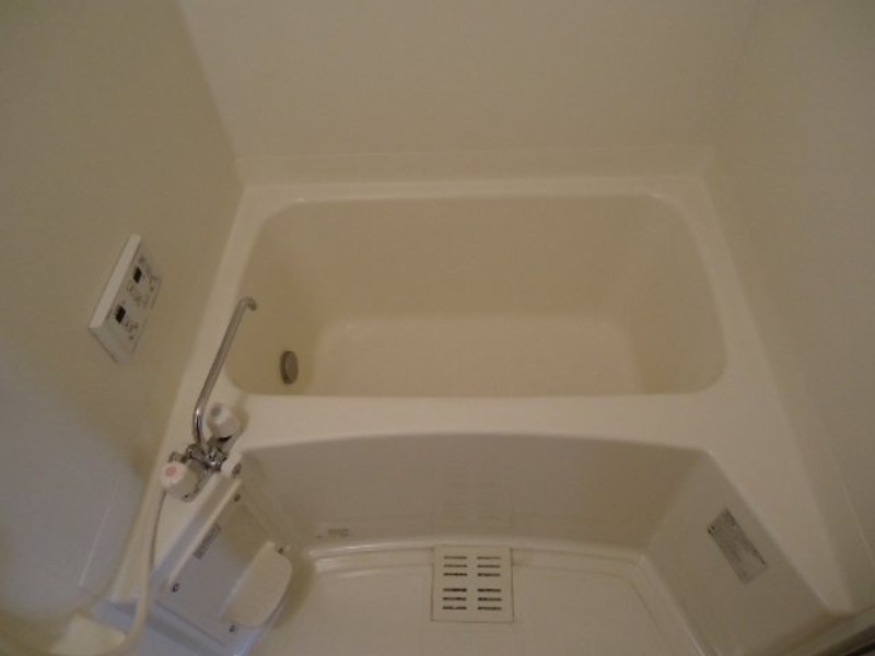 バス・シャワールーム　図面と現状に相違がある場合には現状を優先