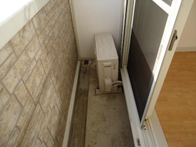 バルコニー　図面と現状に相違がある場合には現状を優先