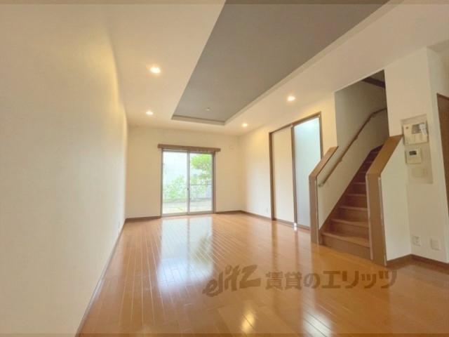 居室・リビング　リビング