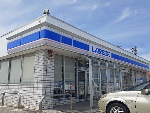 コンビニ　ローソン入善上飯野店（コンビニ）まで250m