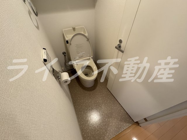 トイレ　ゆったりとした空間のトイレです