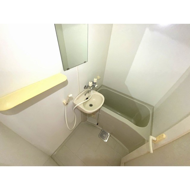 バス・シャワールーム　バス、洗面