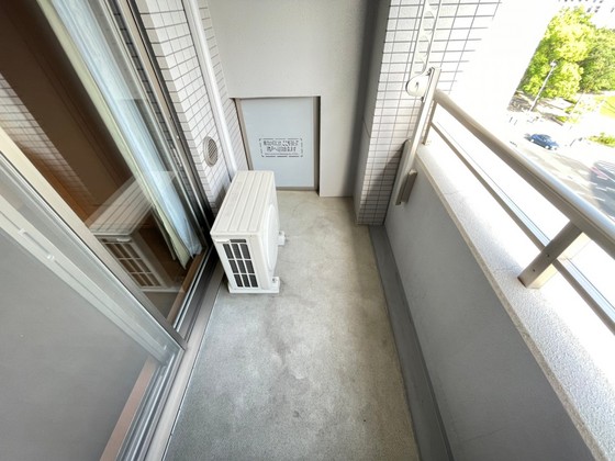 バルコニー　※別部屋の写真です