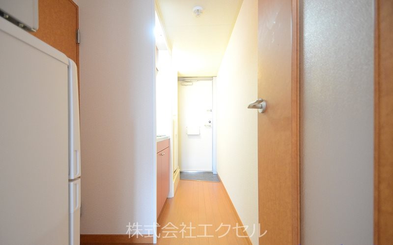 玄関　同等タイプのイメージ写真です。