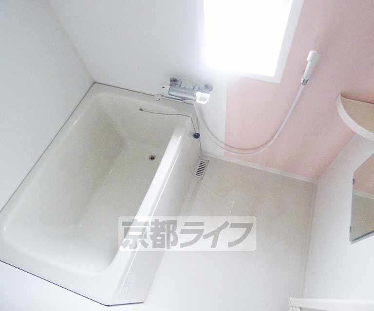 バス・シャワールーム　お風呂です。