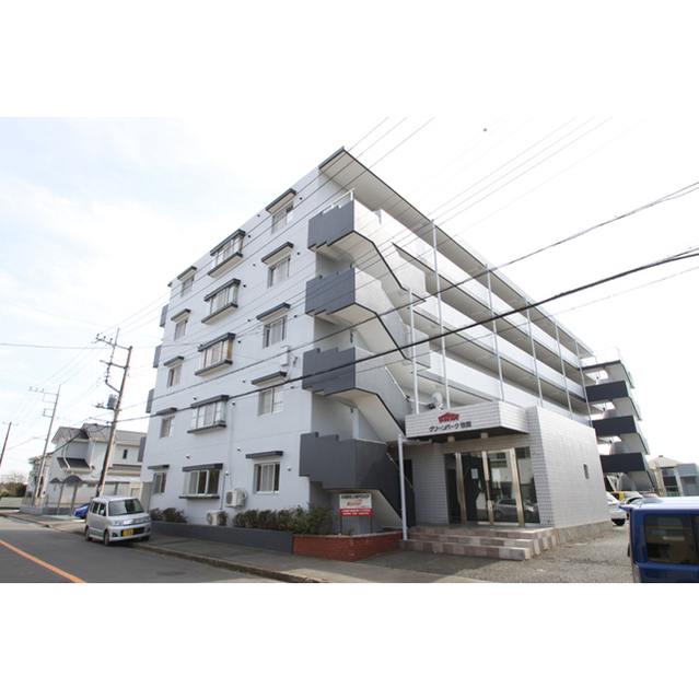 つくばエクスプレス つくば駅 バス乗車時間：25分 最寄りバス停で下車 徒歩5分 築38年