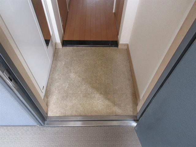 玄関　プレサンス名古屋STATIONビーフレックス