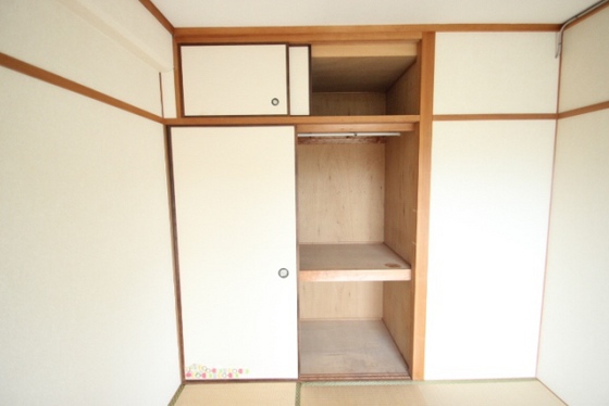 収納　※別号室の写真です