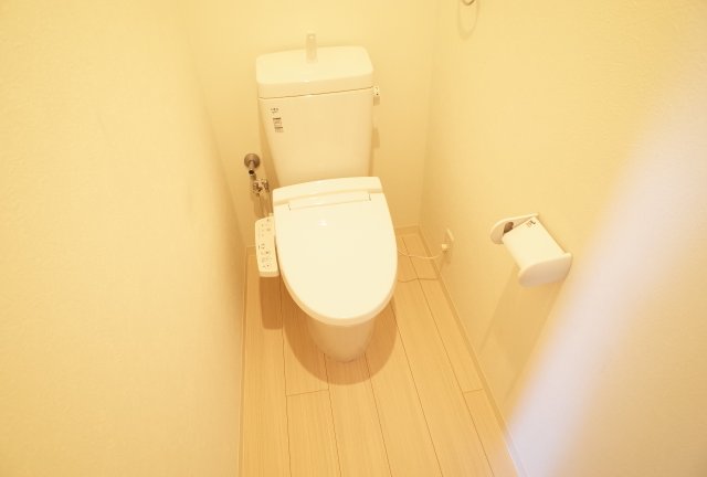 トイレ　トイレ