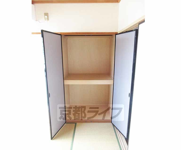 収納　押入れです・