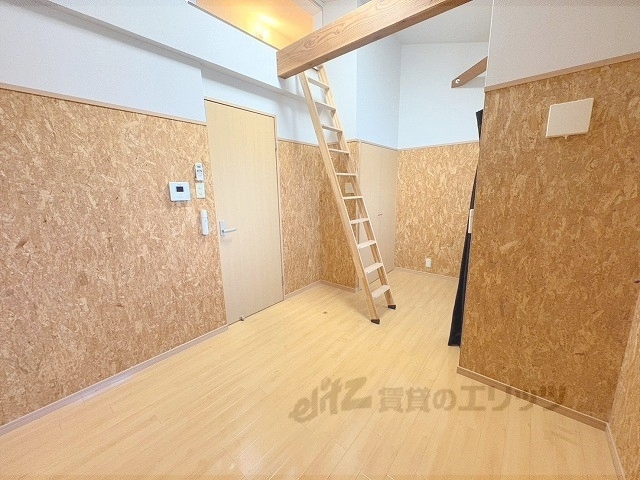 居室・リビング　洋室