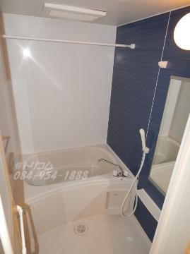 バス・シャワールーム　追焚＆乾燥機能完備