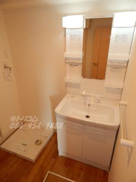 洗面設備　洗髪洗面化粧台